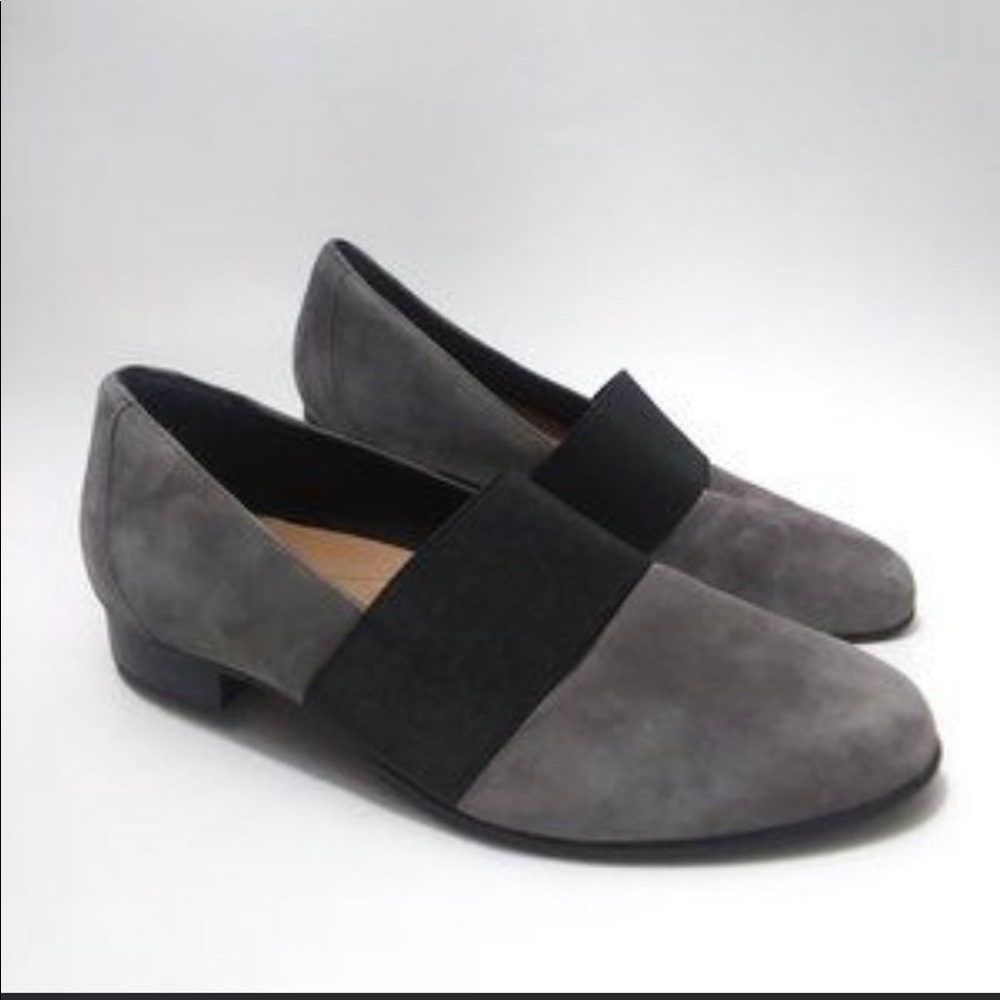 New without box shoes